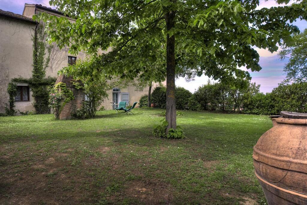 Allegretti Agriturismo Castelnuovo Berardenga Eksteriør bilde