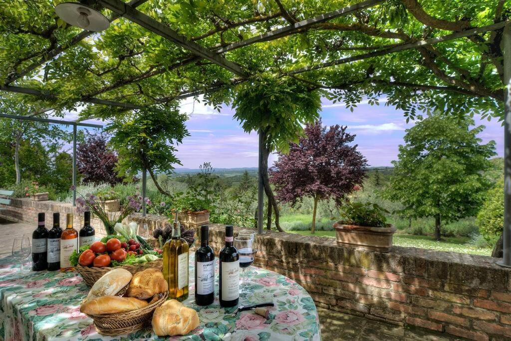Allegretti Agriturismo Castelnuovo Berardenga Eksteriør bilde